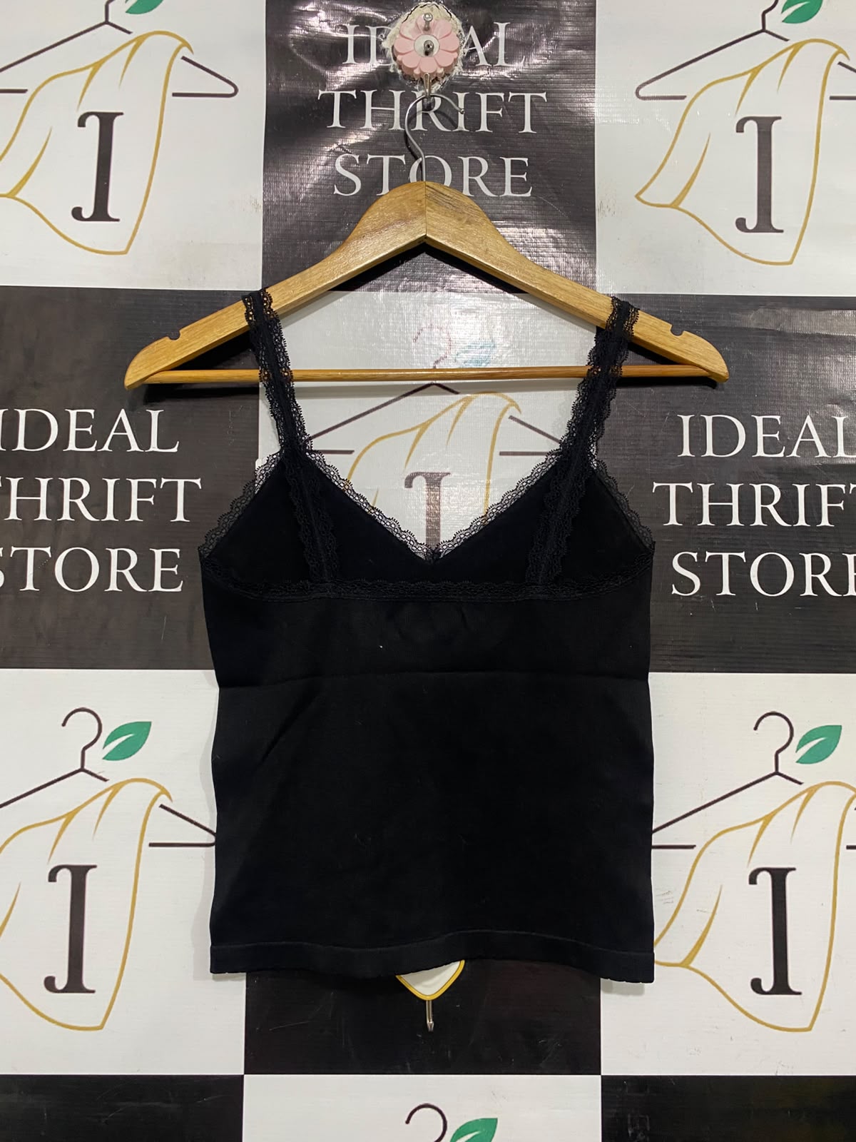 ANKO |M | BUST 13 | A75 | BLACK LACE TRIM SEAMLESS CAMI TOP