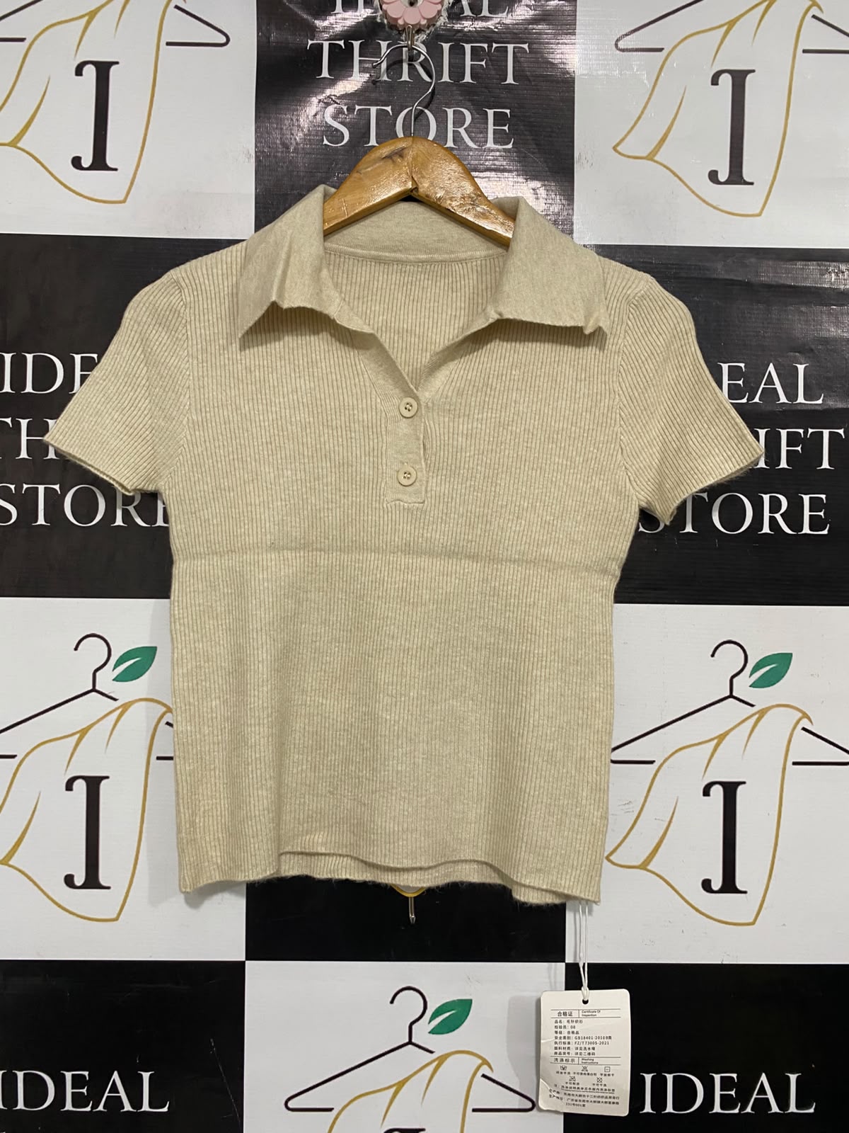 SEZ |S | BUST 15 | A75 | BEIGE RIBBED SHORT SLEEVE COLLARED POLO TOP