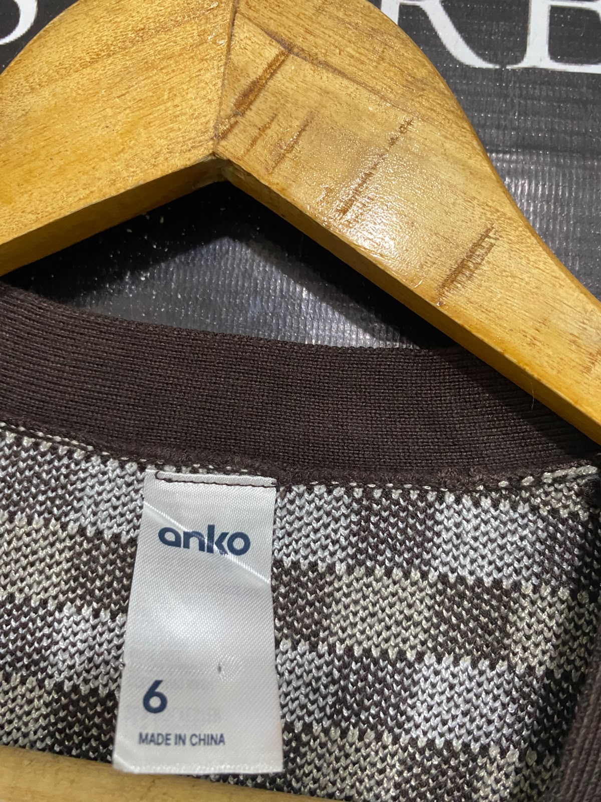 ANKO |XS | BUST 14 | A75 | BROWN AND WHITE CHECKERBOARD BUTTON-UP CARDIGAN