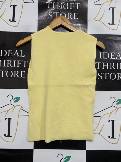 &ME |XS | BUST 14 | A75 | LIGHT YELLOW BUTTON-FRONT SLEEVELESS KNIT TOP