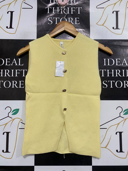 &ME |XS | BUST 14 | A75 | LIGHT YELLOW BUTTON-FRONT SLEEVELESS KNIT TOP