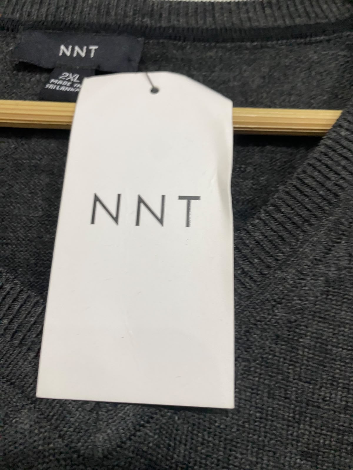 NNT | XL | BUST 24| A75 | CHARCOAL GREY V-NECK LONG SLEEVE KNIT PULLOVER