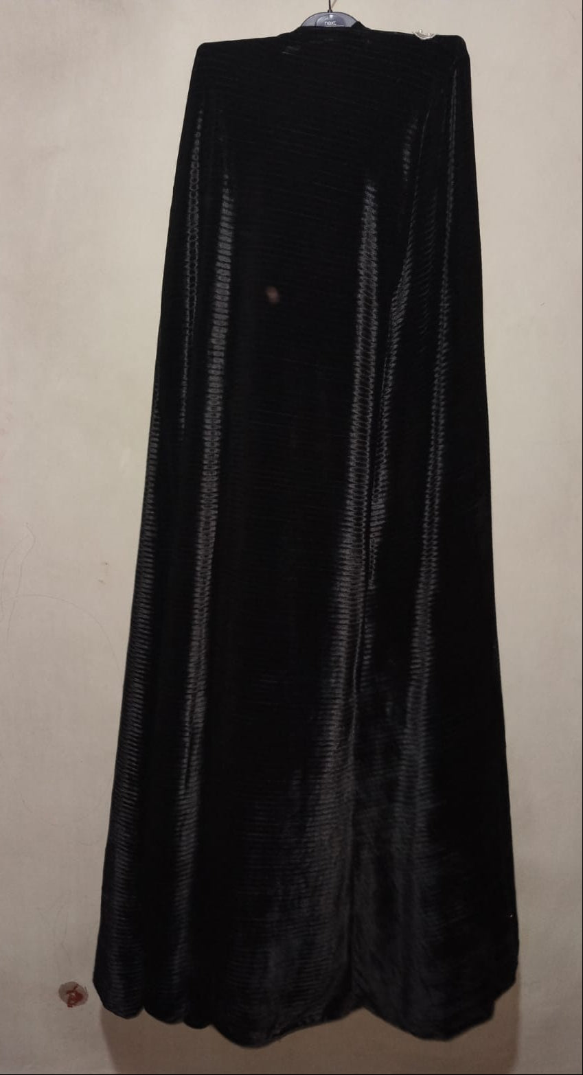 Shimmering Black Sparkle Gown | Sequin-Embellished Long Dress W-43 / L-56