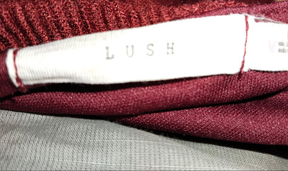 LUSH TOP Off The Shoulder Button Up W-17/ L-19